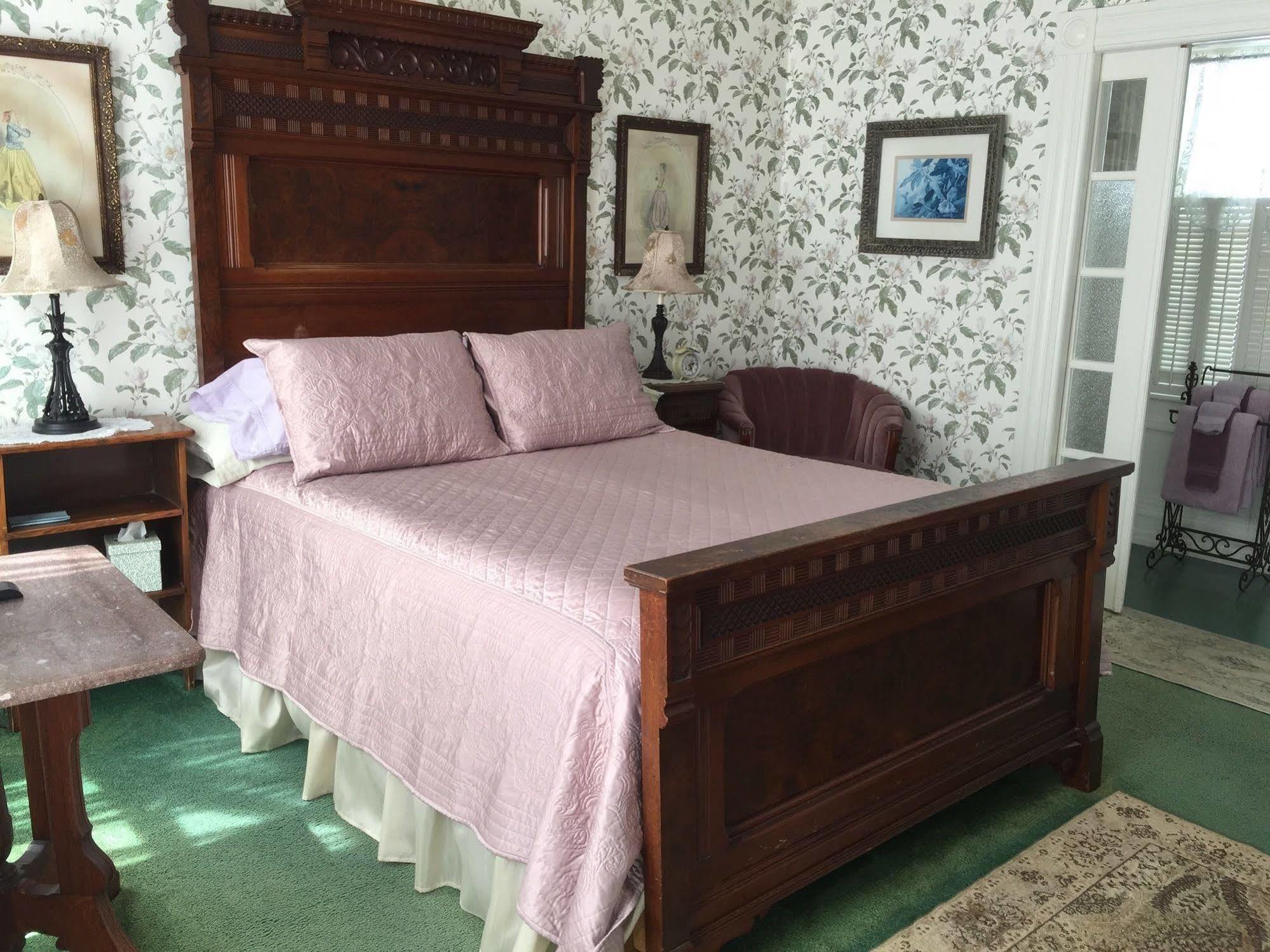 Shaw House Inn Фърндейл Екстериор снимка